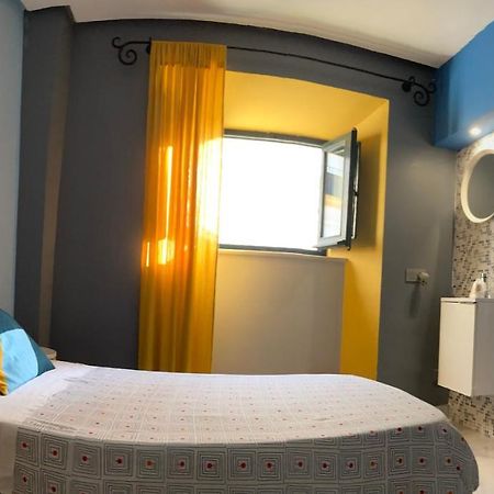 Baobab Hostal El Puerto de Santa María Extérieur photo