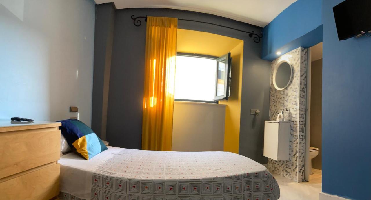 Baobab Hostal El Puerto de Santa María Extérieur photo
