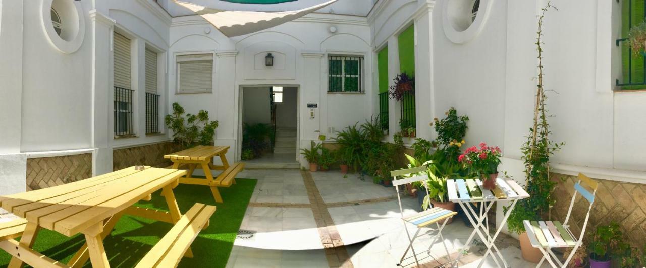 Baobab Hostal El Puerto de Santa María Extérieur photo